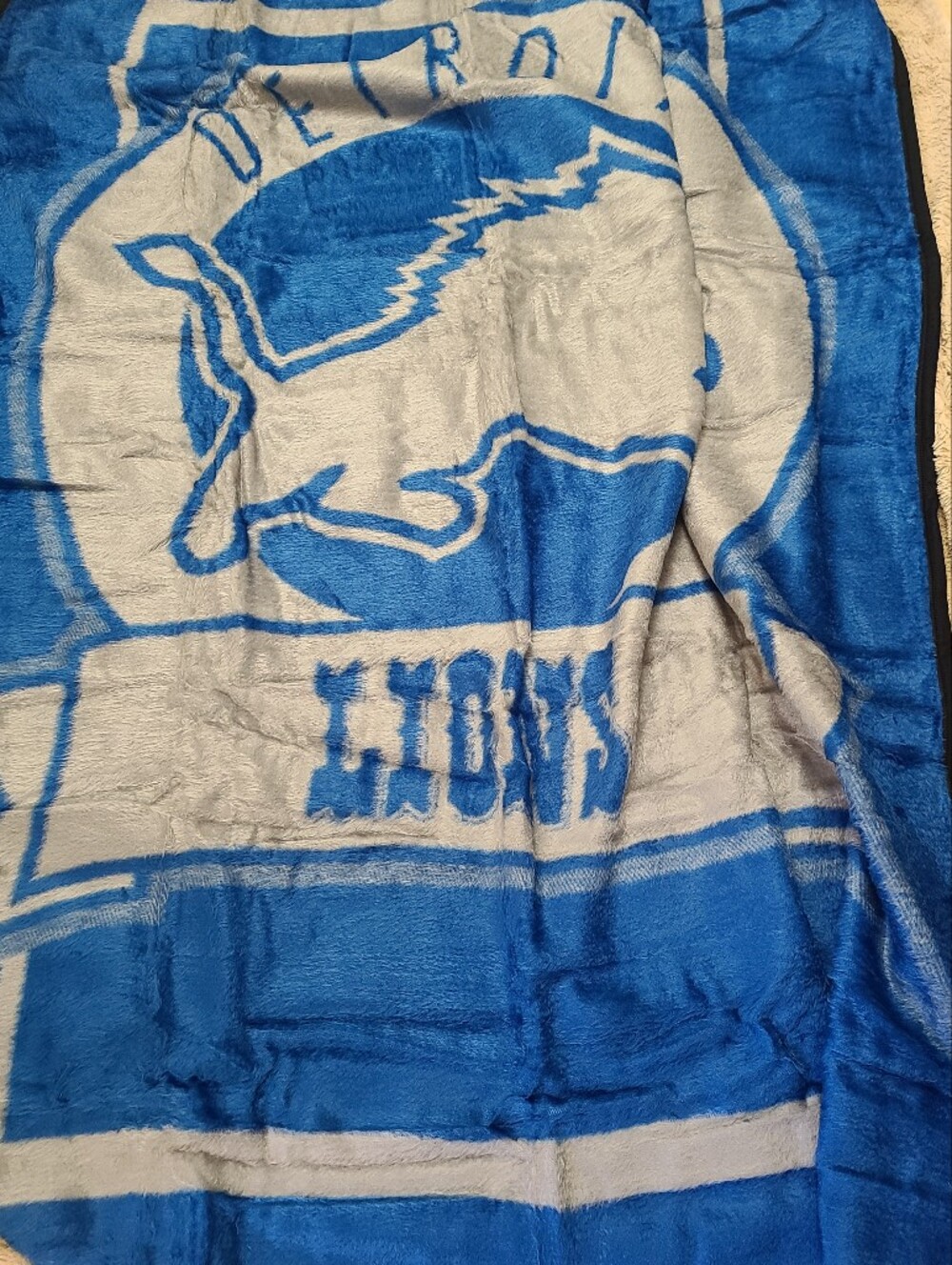 Biederlack, Made In Usa, Thick Fleece Detroit Lions Plush Large Blanket